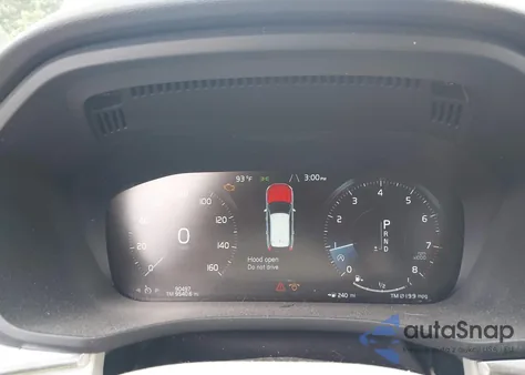 2018 Volvo Xc60 T6 Momentum из США, поврежденный, VIN LYVA22RK4JB087503